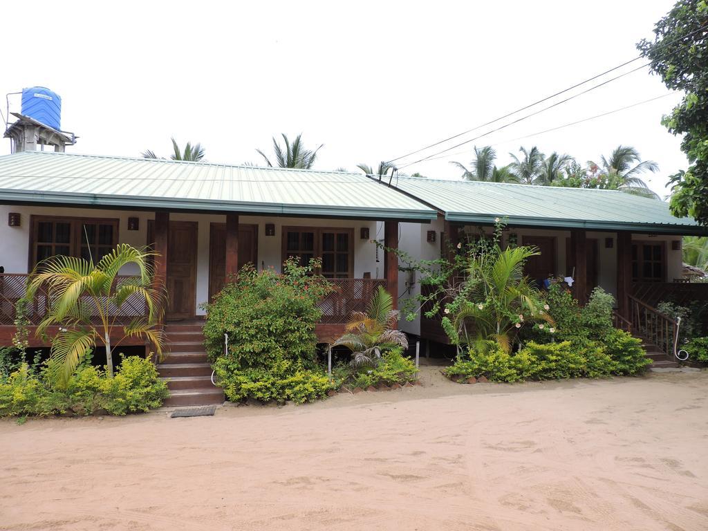 Coco Bay - Arugam Bay Hotel Exterior foto